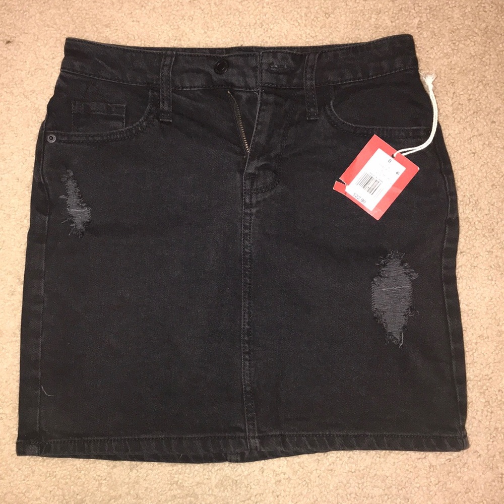Black jean skirt NEW